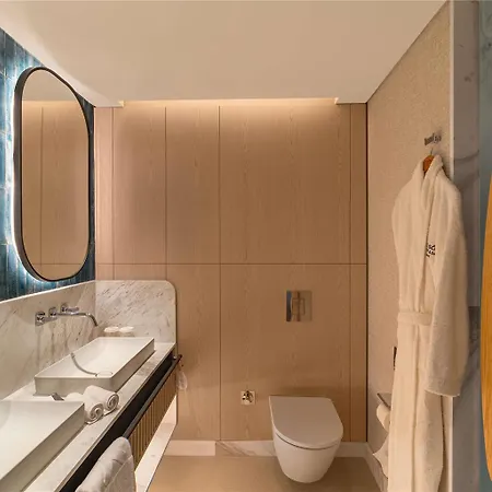 Отель Swissotel And Cesme Измир