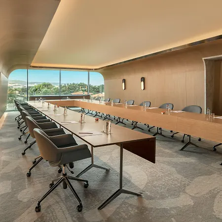 Отель Swissotel And Cesme Измир