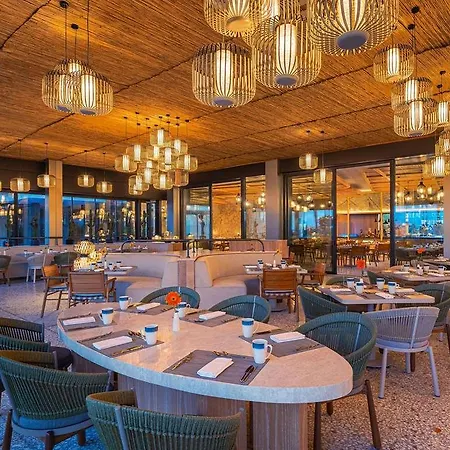 Swissotel And Cesme Izmir