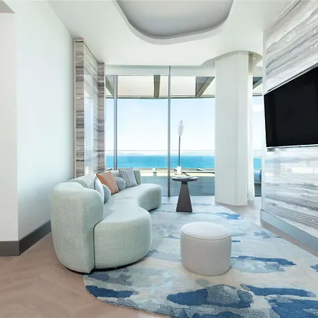 Swissotel And Cesme Hotel