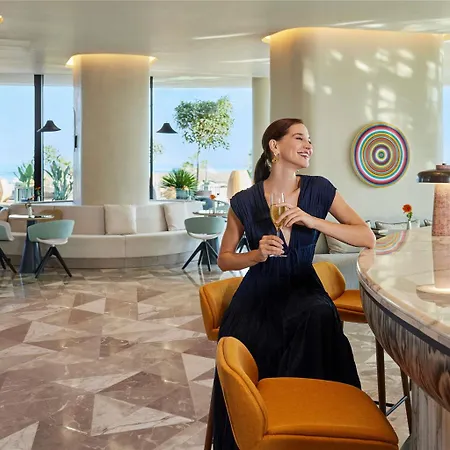 Swissotel And Cesme Hotel Esmirna