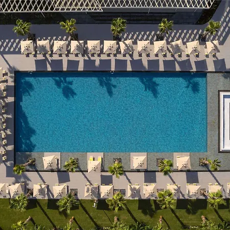 Swissotel And Cesme