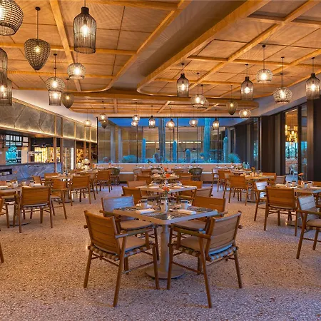 Hotell Swissotel And Cesme *