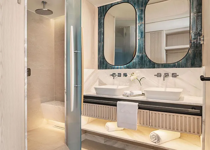 Swissotel And Cesme ホテル *