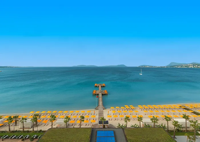 Swissotel And Cesme *