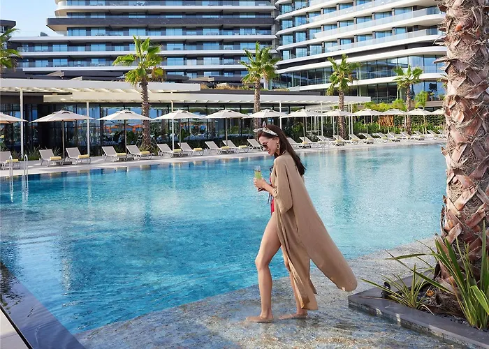 Swissotel And Cesme Hotel Esmirna